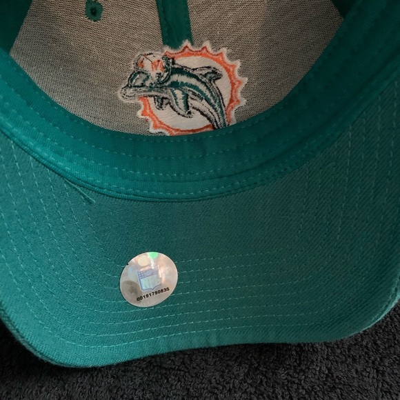 New Vintage 1999 NFL Miami Dolphins Sideline Adjustable Hat - Picture 6 of 8